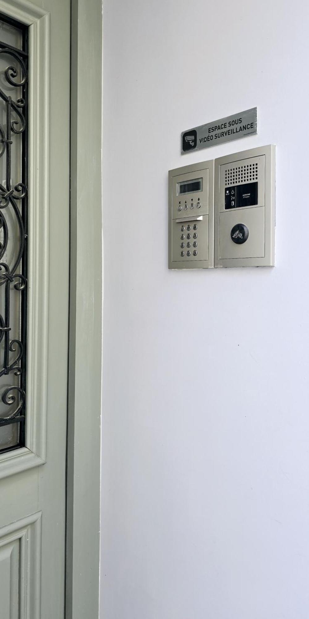 Victoire Saphir 203 Climatise Hotel De Ville Saint-Dizier Exteriör bild